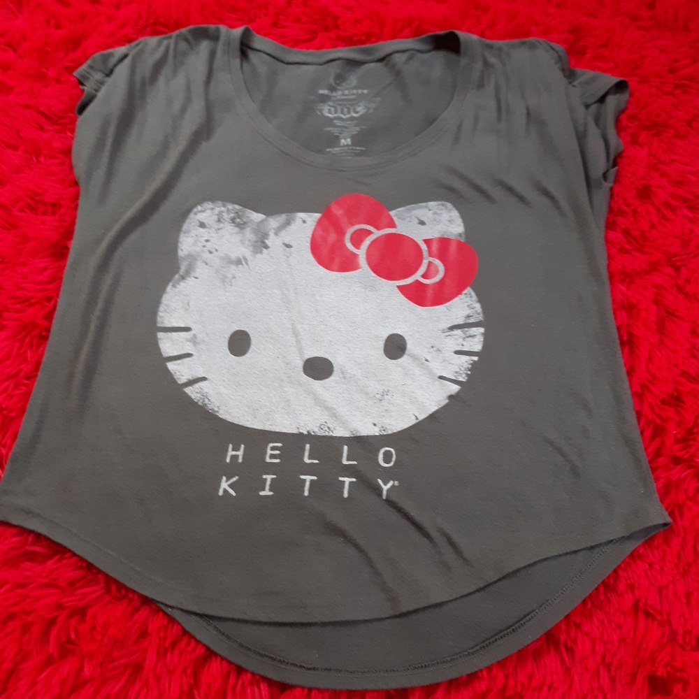 Tee shirt
